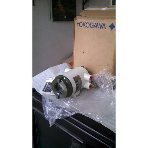 横河 AE14 FieldBus 粉底 Admag 磁流转换器 发射器
