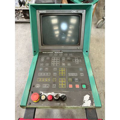 Maho CNC 432 DECKEL Panel control / Monitor Phillips