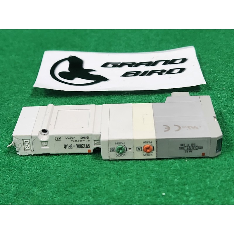SMC SV1200-5FUD 电磁阀 二手