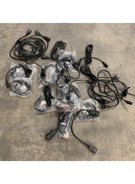 Lot environ 20 cable Rallonge d'alimentation C14 / C13 APC O