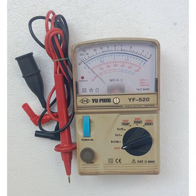 YF-520 MISURATORE ANALOGICO DI ISOLAMENTO AD ALTA RESISTENZA