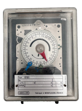 LANDIS & GYR KYB1 WU 4833978 250V 2A HORLOGE PROGRAMMABLE