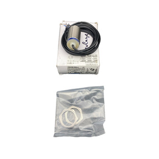 TELEMECANIQUE XS630B1MAL2 014736 DETECTEUR INDUCTIF x1pc