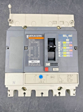 MERLIN GERIN COMPACT NS100N