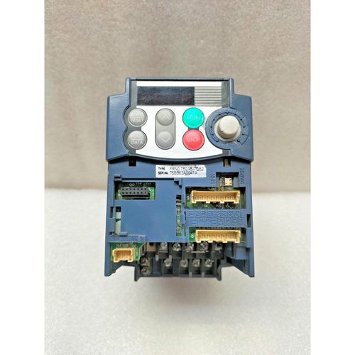富士电气 FRN0.75C1S-7QB2 小巧逆变器驱动 1PH 至 3 PH