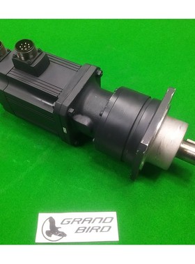 三菱 HC-SFS152BG2K 交流电伺服电机 带 SUMITOMO MC-DRIVE ANFJ-