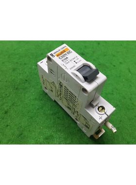 Merlin-Gerin C32H-DC C10A 断路器,1 杆,二手