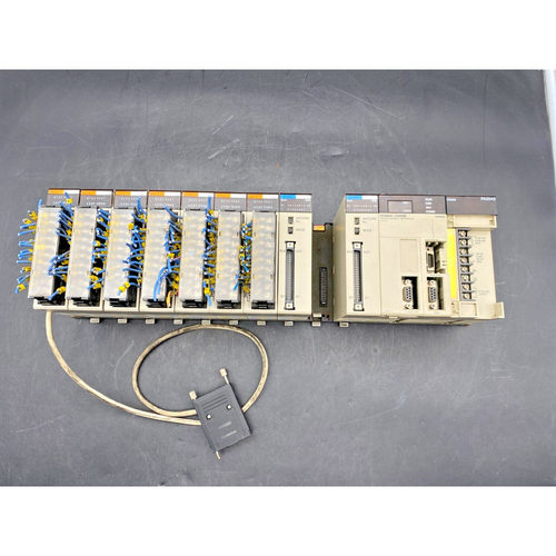 OMRON SYSMAC C200HE-CPU42 PROGRAMMABLE CONTROLLER+ PA 204S +