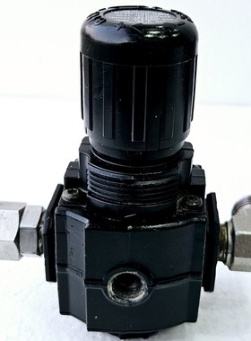 Norgren R73G-3AK-RMG Pneumatique Régulateur 300PSI, 21BAR