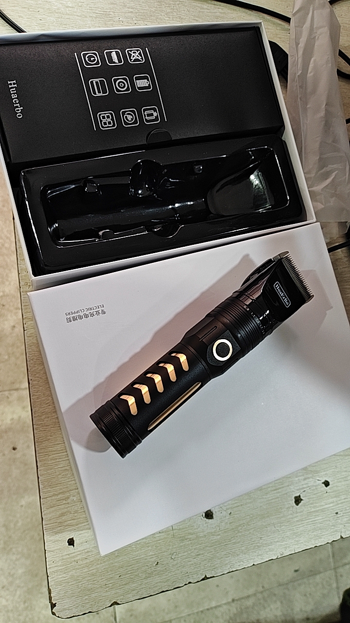 10308顶上飞-华尔博美发专用充电剪、超薄充电剪、理发推剪