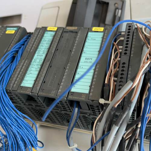332-6HD01-0AB0 D151 D271 PLC 工业自动化控制模块议价维修