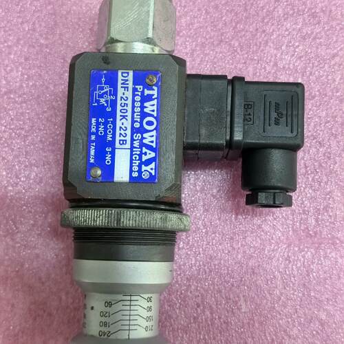 DNF-250K-22B 台肯压力开关 液压油压电控开关 工控配件议价维修
