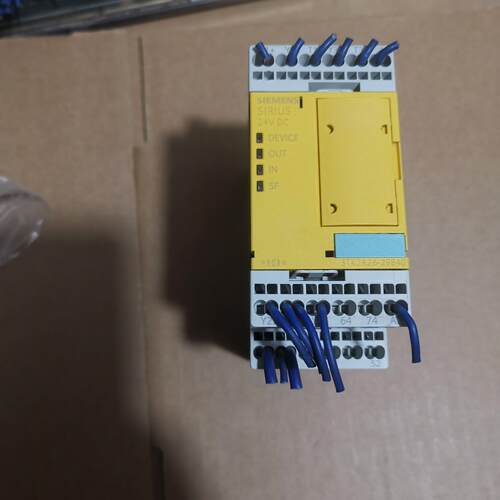 3TK2826-2BB40 安全继电器 24V DC 工控自动化配件议价维修