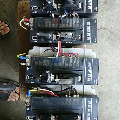 EP300C21S 伺服驱动器 400W 成都宇俊盛工控配件议价维修