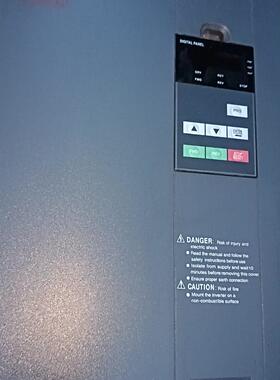 D3400A0022KN 众辰变频器 三相AC400V 22KW 工控调速装置议价维修