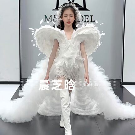 出租女童白色冰雪万兽之王天使羽毛翅膀张韶涵款模特走秀礼服潮服
