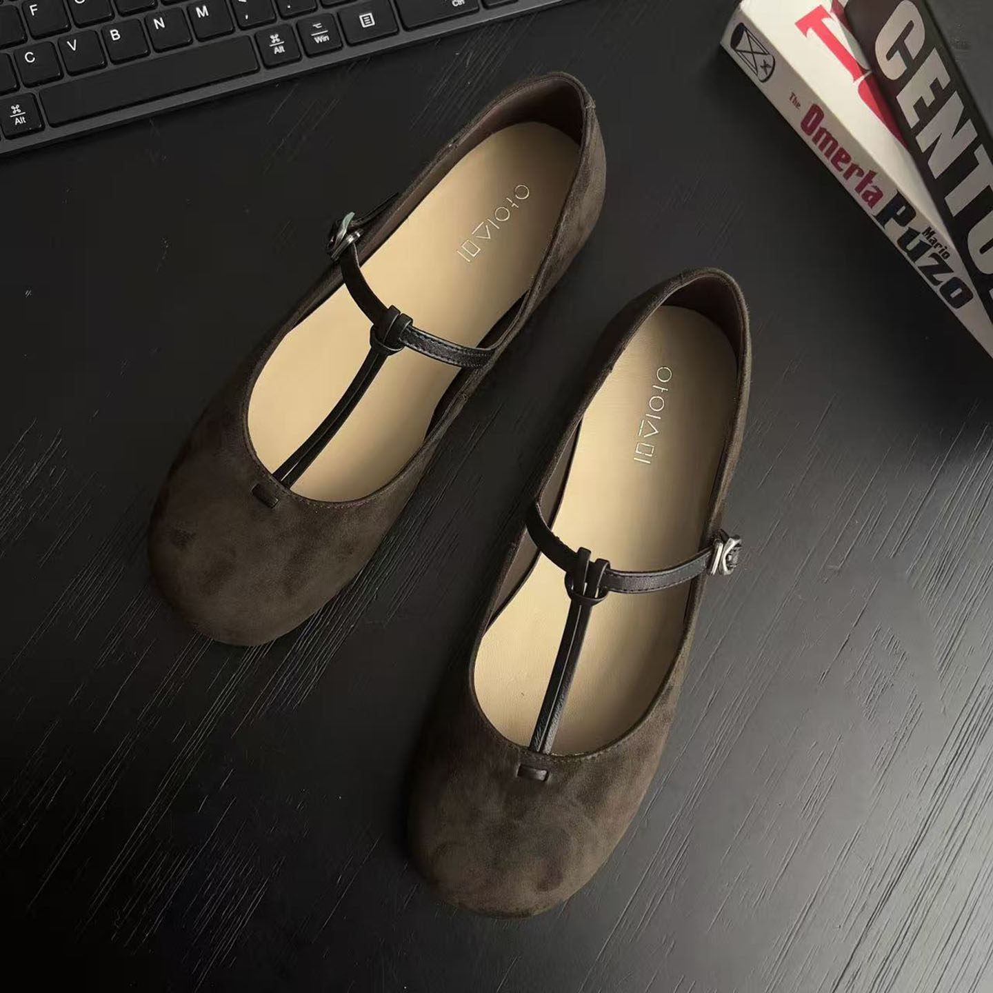 爱诗薇复古磨砂面T字带玛丽珍单鞋法式圆头磨砂皮平底女鞋,女鞋,玛丽珍鞋,淘宝优惠券,粉丝福利购,淘宝优惠卷