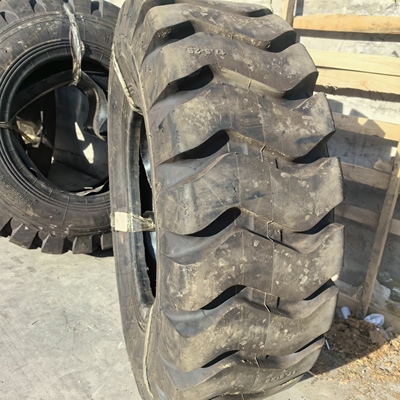 二手健身工程铲车装载机轮胎17.5-25 23.5-25 15-24