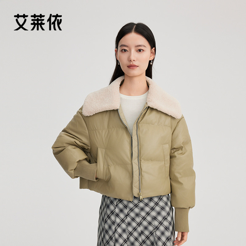 艾莱依新款羽绒服仿羊羔毛领短款PU皮女外套复古鸭绒保暖时尚清仓