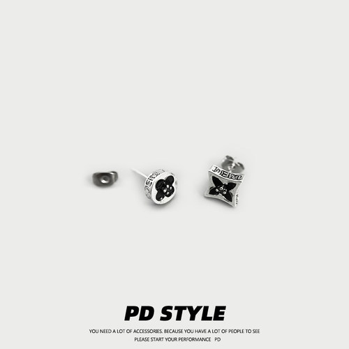 PDSTYLE 美式复古潮流珐琅刻雕四叶花小众时尚朋克镶钻情侣耳钉潮