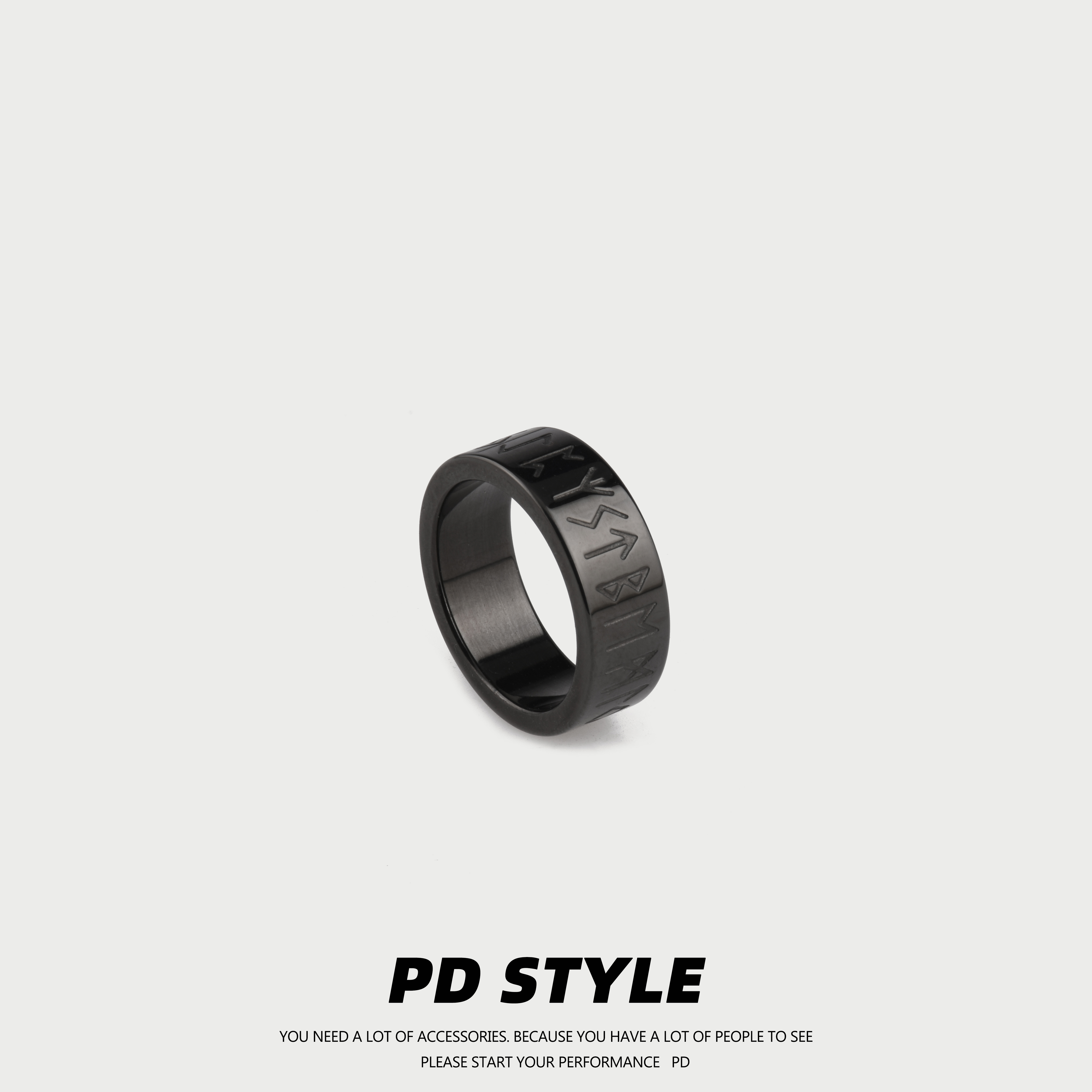 PDSTYLE复古维京纹字母钛钢戒指