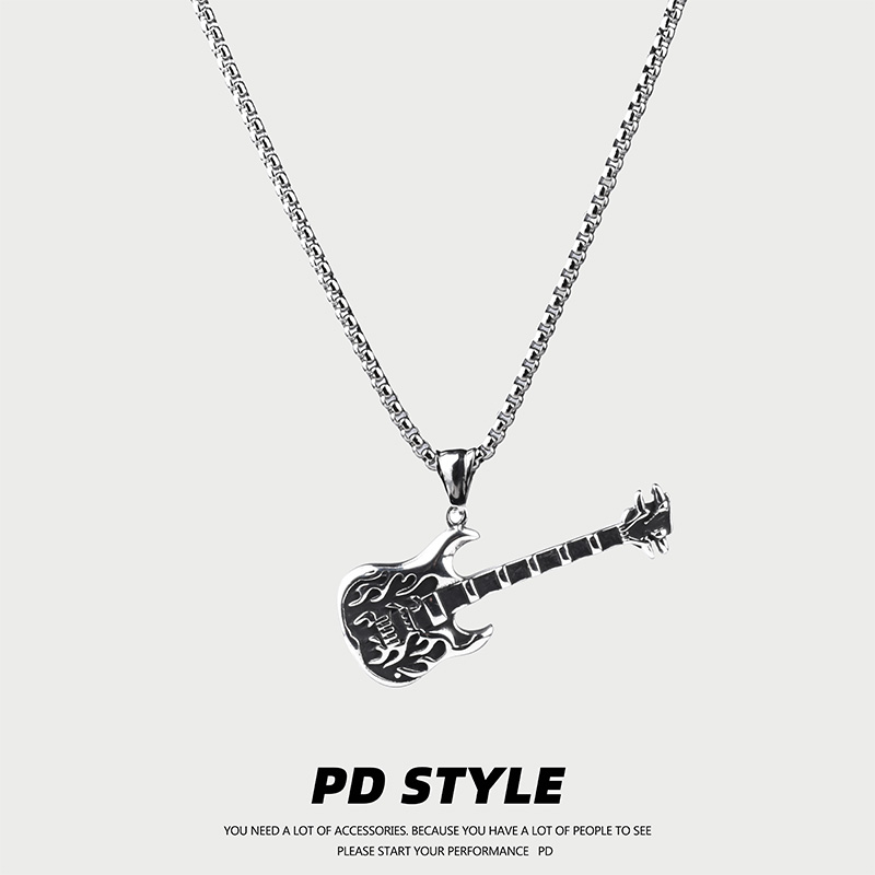 复古摇滚火焰吉他钛钢项链吊坠