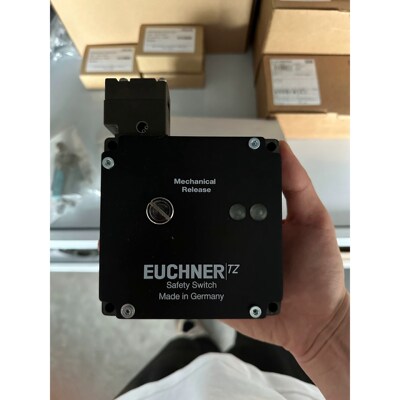 EUCHNER/安士能 083965  TZ1LE024MVAB  安全锁  议价