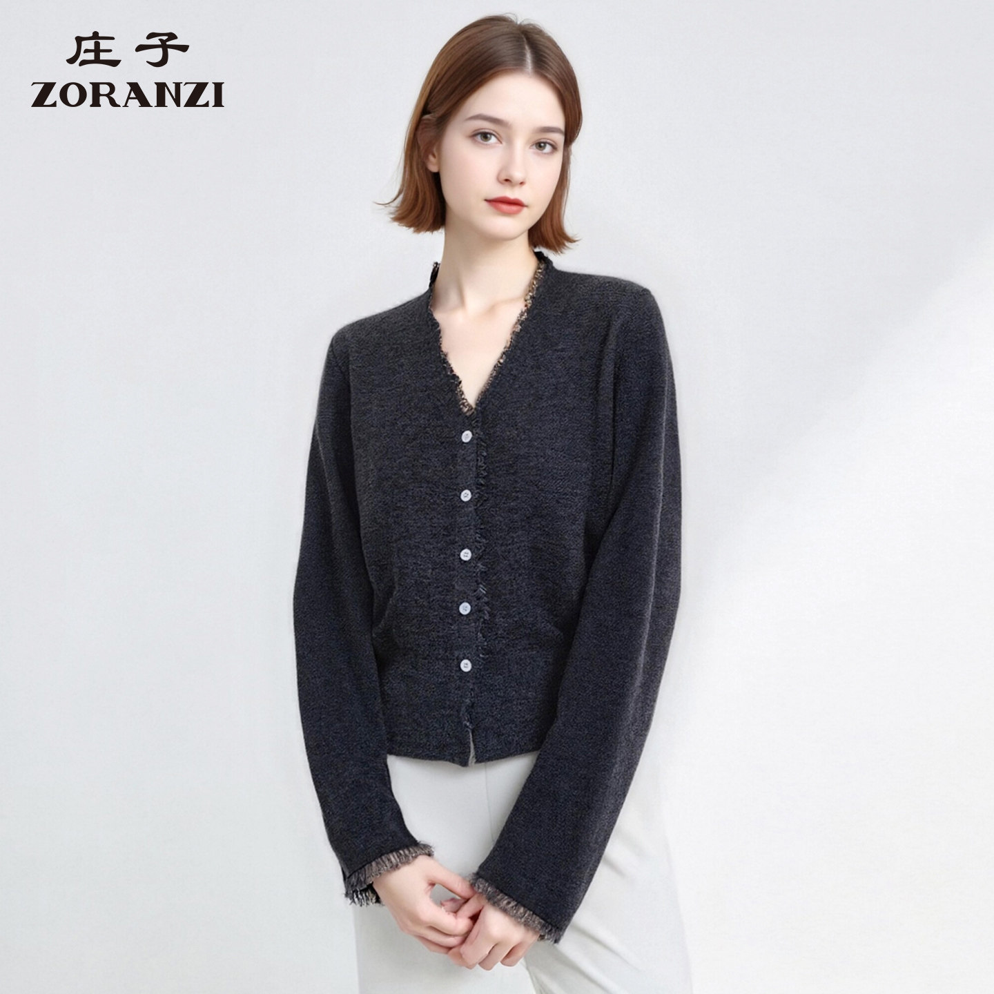 ZORANZI 庄子女装秋冬季深灰色针织开衫女短款V领打底衫WKU3618D