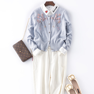 2025春季新款女士纯手工绣花针织羊绒圆领高腰小开衫灰色毛衣外套