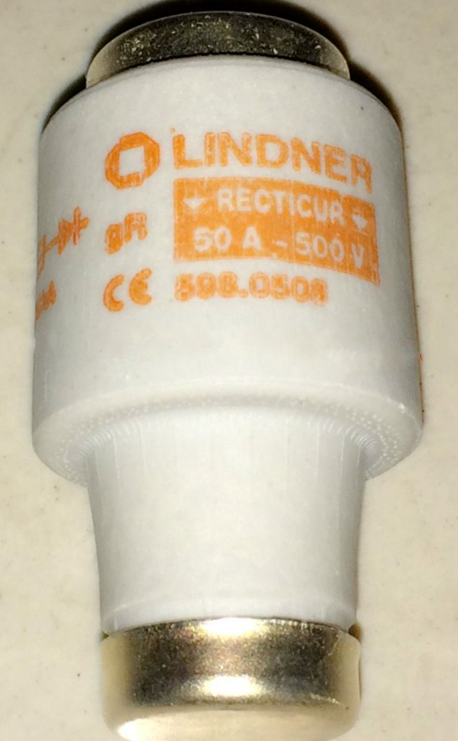 lindner熔断器保险丝Y218153 DIIIGR50V63 598.0638 500V 63A-封面