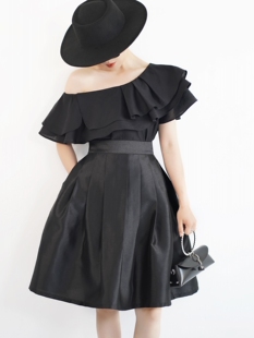 女 亦克阿瑟春夏纯色半身裙复古高腰小黑裙百褶短裙蓬蓬裙显瘦大码