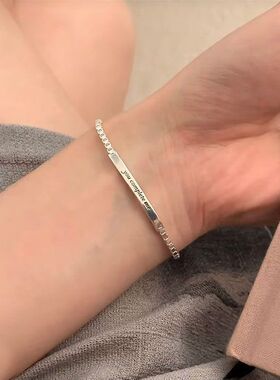 S925纯银简约小众字母长牌盒仔链手链女时尚个性重工百搭手饰