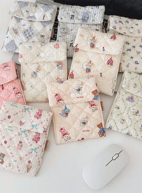 46271 可爱姨妈巾收纳包压花卡通小熊卫生包外出便携补妆杂物