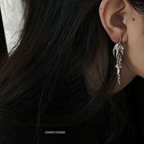 熔岩金属质感千禧设计感耳环