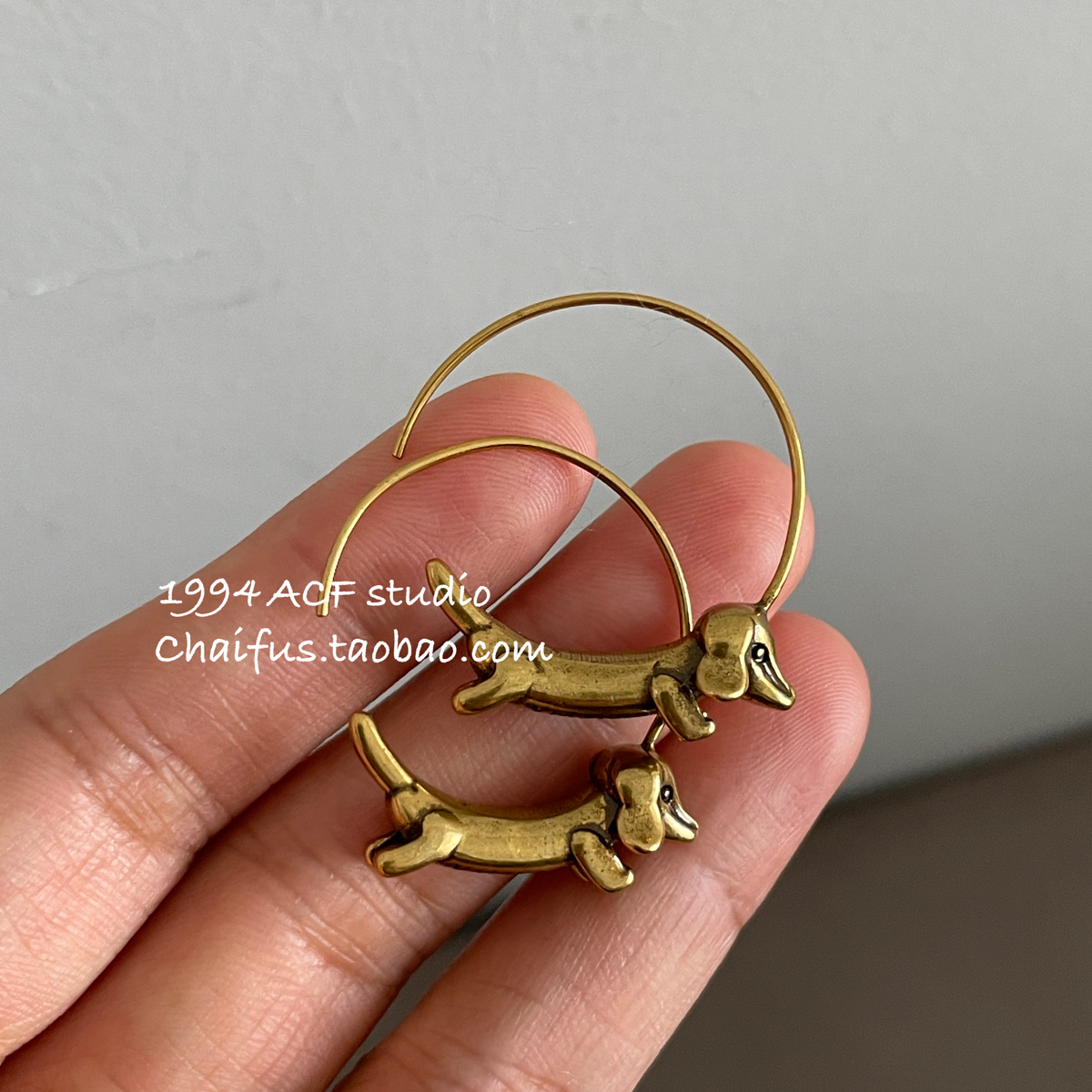 港风做旧金属腊肠狗耳环