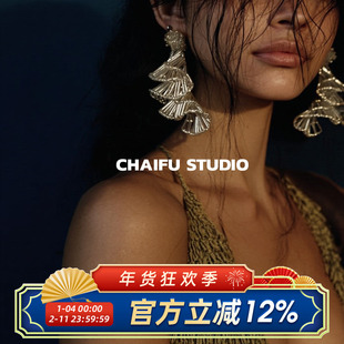 柴夫工作室/E420 韩系小众设计螺旋波浪耳钉复古御姐气质夸张耳环