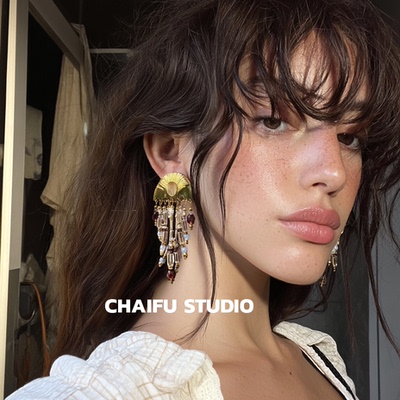 宫廷民族风流苏串珠耳钉