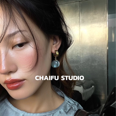 莫奈花园金沙树脂圆球耳钉