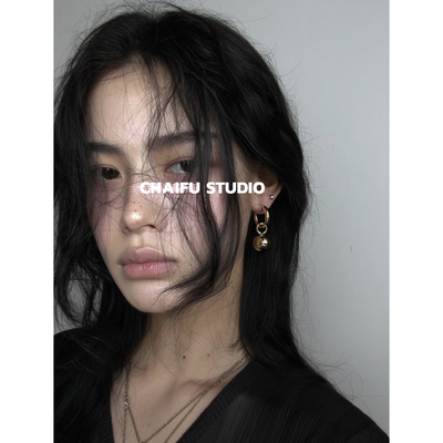 韩系简约冷淡风C型圆球耳钉