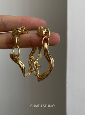 柴夫杂货铺 /R172 港风气质弧形环绕设计感后挂式耳钉