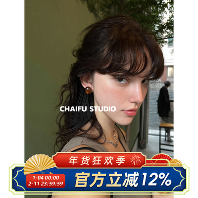 莫兰迪晕染树脂半圆耳钉