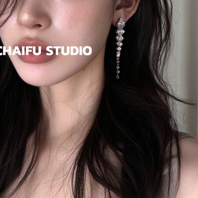 锆石微镶超闪气质长款耳钉