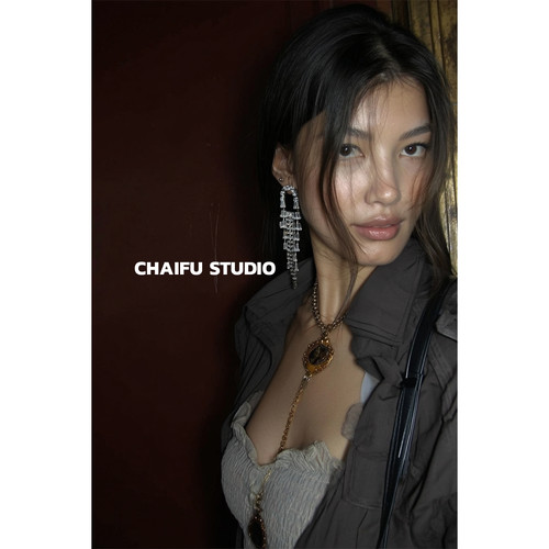 欧美轻奢晚宴超闪锆石耳钉