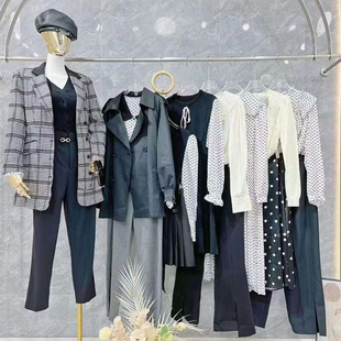 三24春装彩引流吸粉牌子优雅连衣裙气质淑女上衣外套商场专柜神货