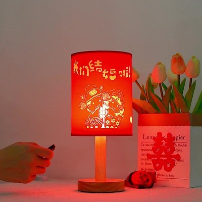 忠实婚庆床头创意台灯实木可调光