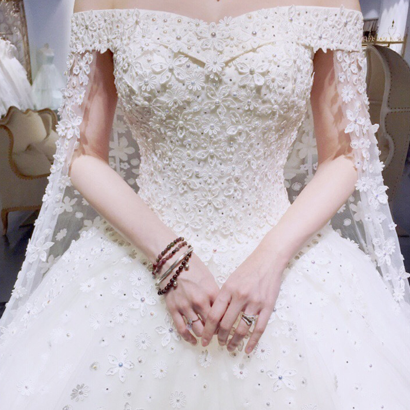 一字肩韩式婚纱礼服2023新款新娘结婚齐地大码显瘦长拖尾白色婚纱
