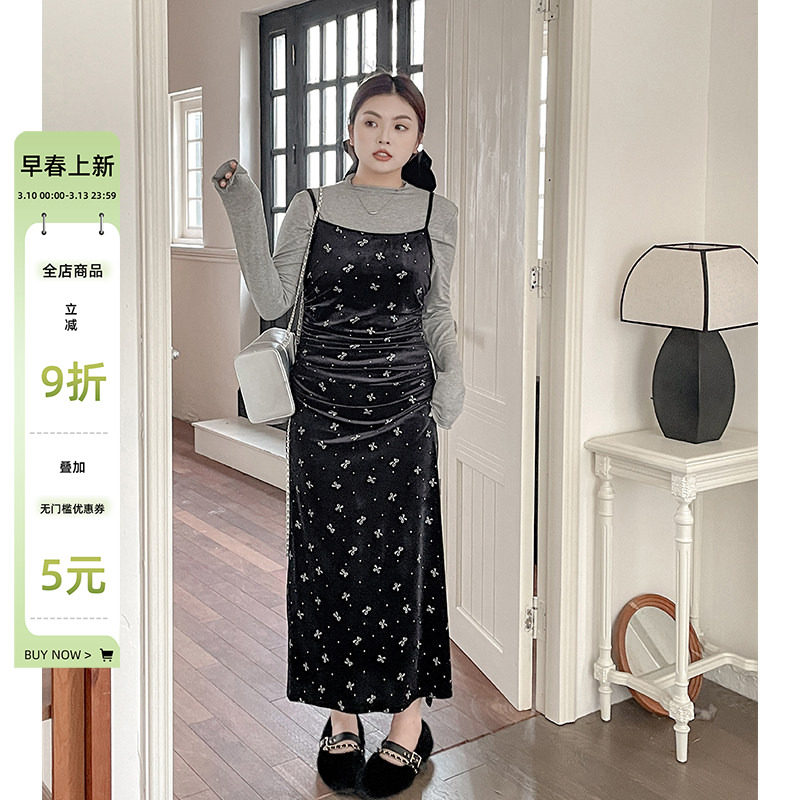 2024年春款女装甜辣吊带连衣裙t恤上衣两件套胖mm大码高级感套装