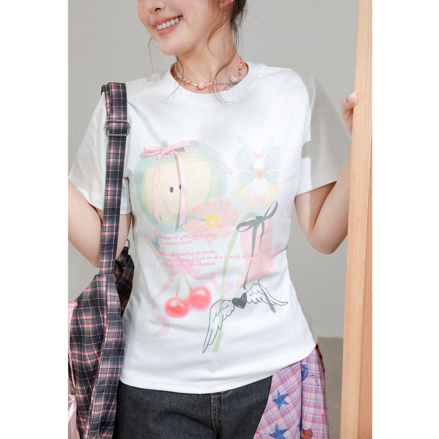 2026夏季新款正肩巨显瘦短袖t恤大码女装胖mm设计感甜美减龄上衣