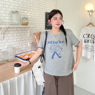 显瘦正肩胖mm宽松独特超好看t恤 大码 女装 2025新款 夏印花圆领短袖
