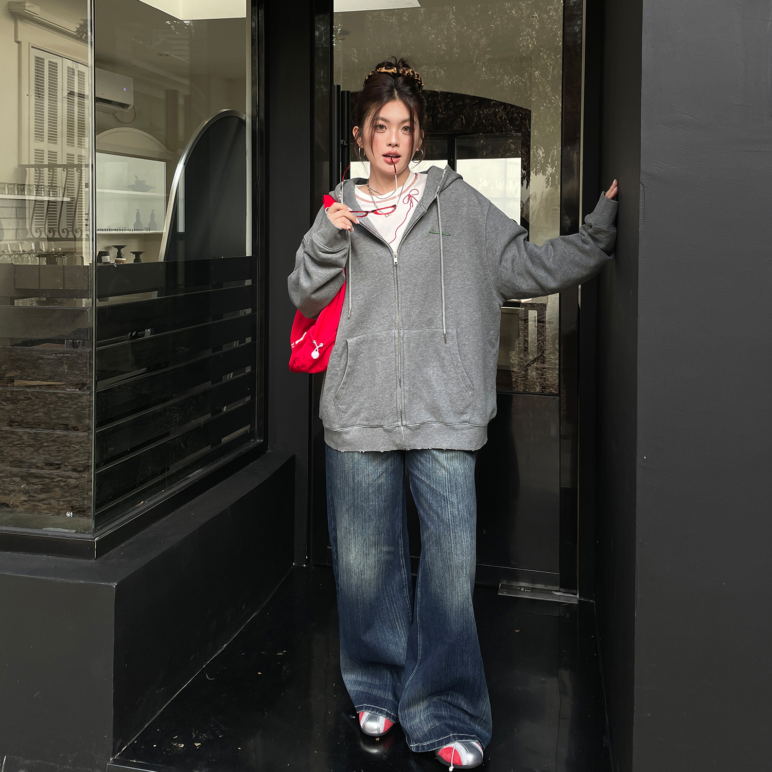 早秋大码女装新款胖mm韩系独特超好看卫衣开衫设计感刺绣情侣外套